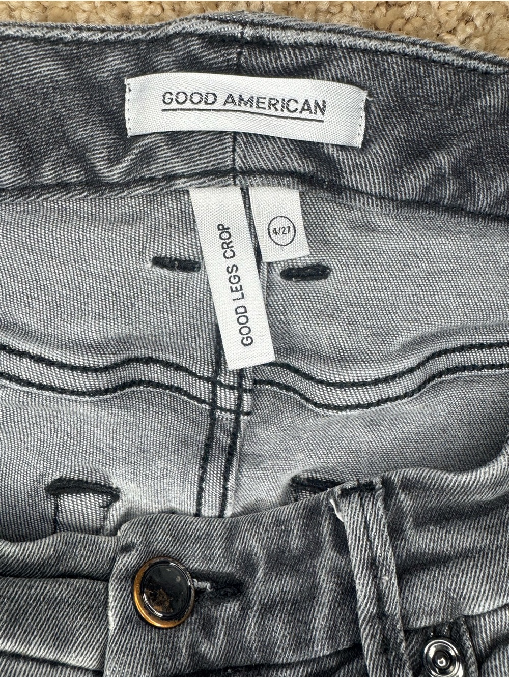 Good American Good Legs Crop Frayed Hem Gray Jeans Size 4/27 Preppy Designer - Picture 2 of 7